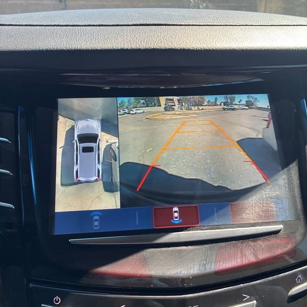 Used 2019 Cadillac Escalade ESV Premium Luxury image 11