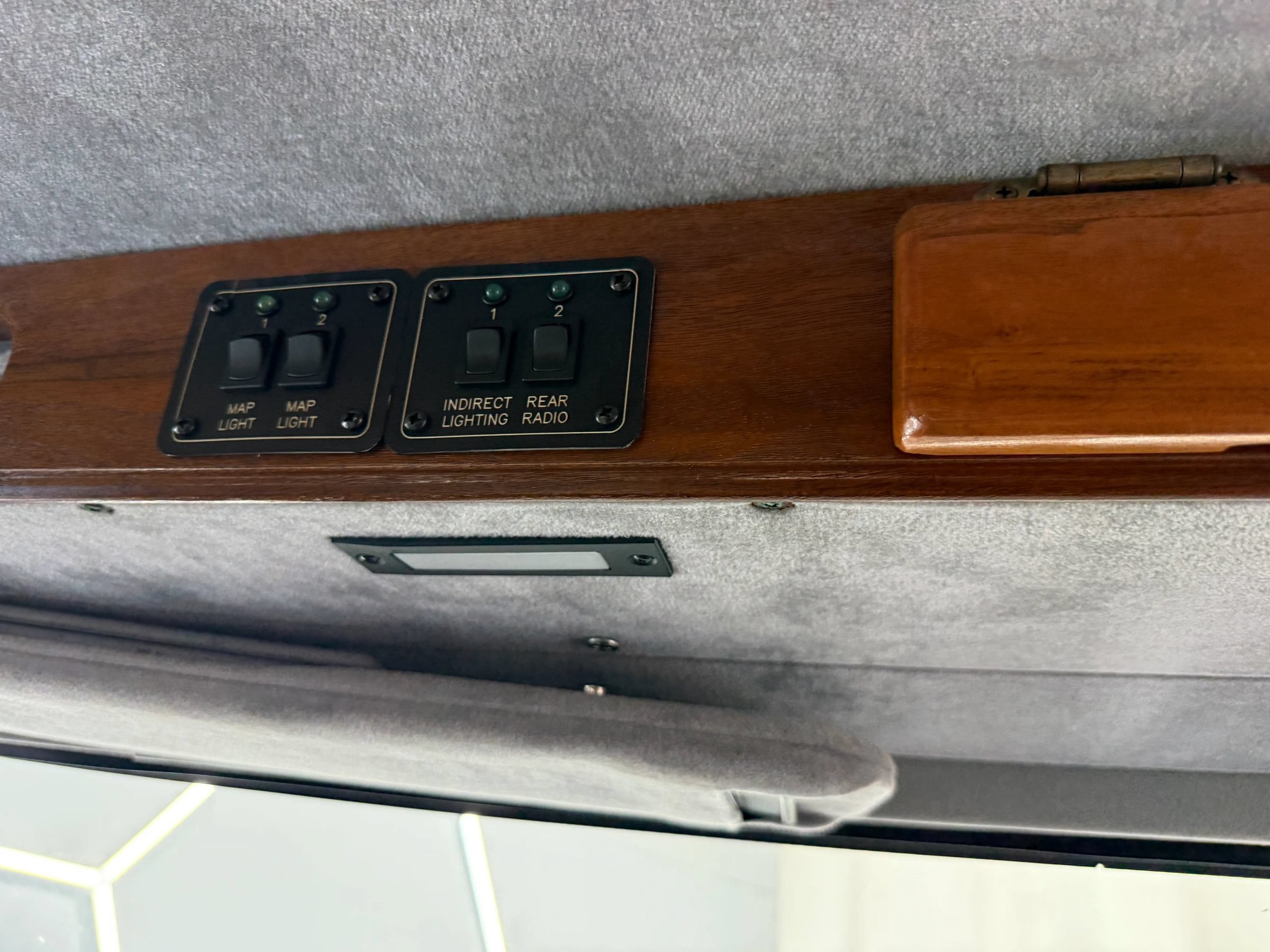 Used 1995 GMC G2500 Vandura RWD image 39