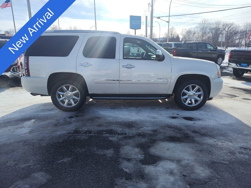 Used 2011 GMC Yukon Denali image 6