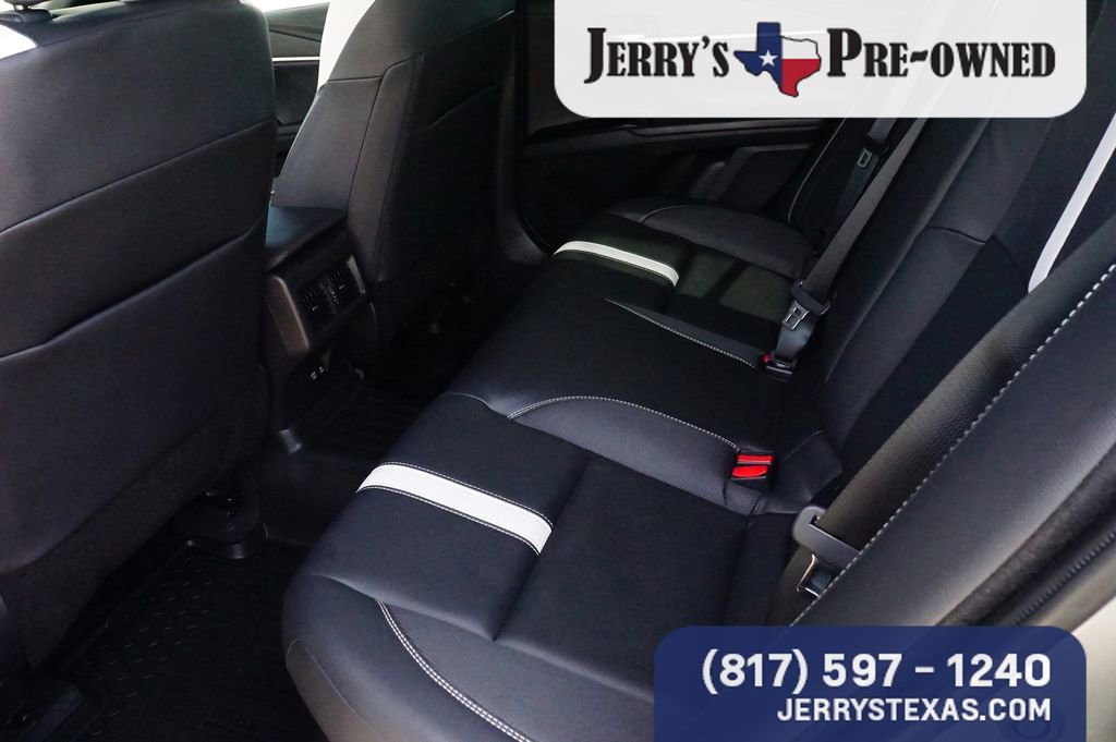Used 2025 Toyota Camry SE w/ Multimedia Upgrade Package FWD image 22