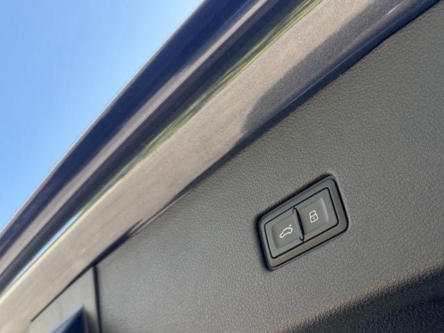 New 2026 Audi Q8 Premium Plus AWD/4WD image 32