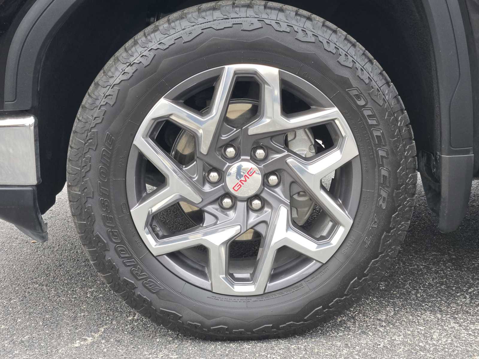 Certified 2024 GMC Sierra 1500 SLT image 13