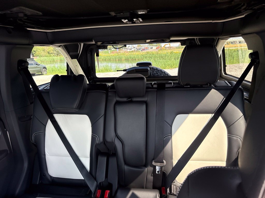 New 2026 Ford Bronco Outer Banks w/ Sasquatch Package AWD/4WD image 22