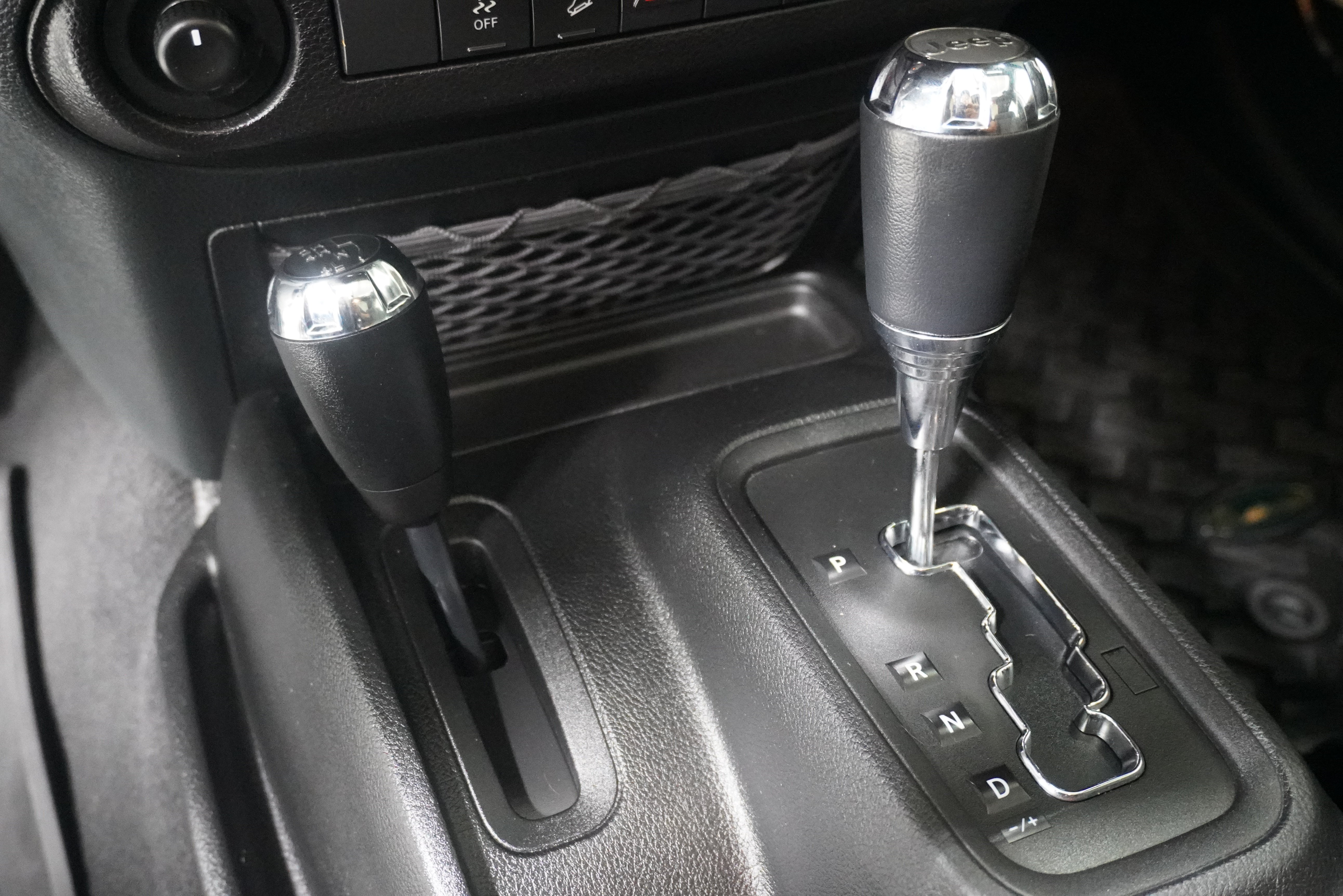 Used 2012 Jeep Wrangler Sport AWD/4WD image 23
