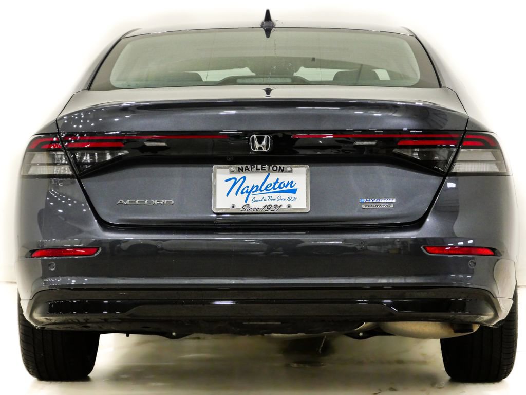 Used 2025 Honda Accord Touring image 8
