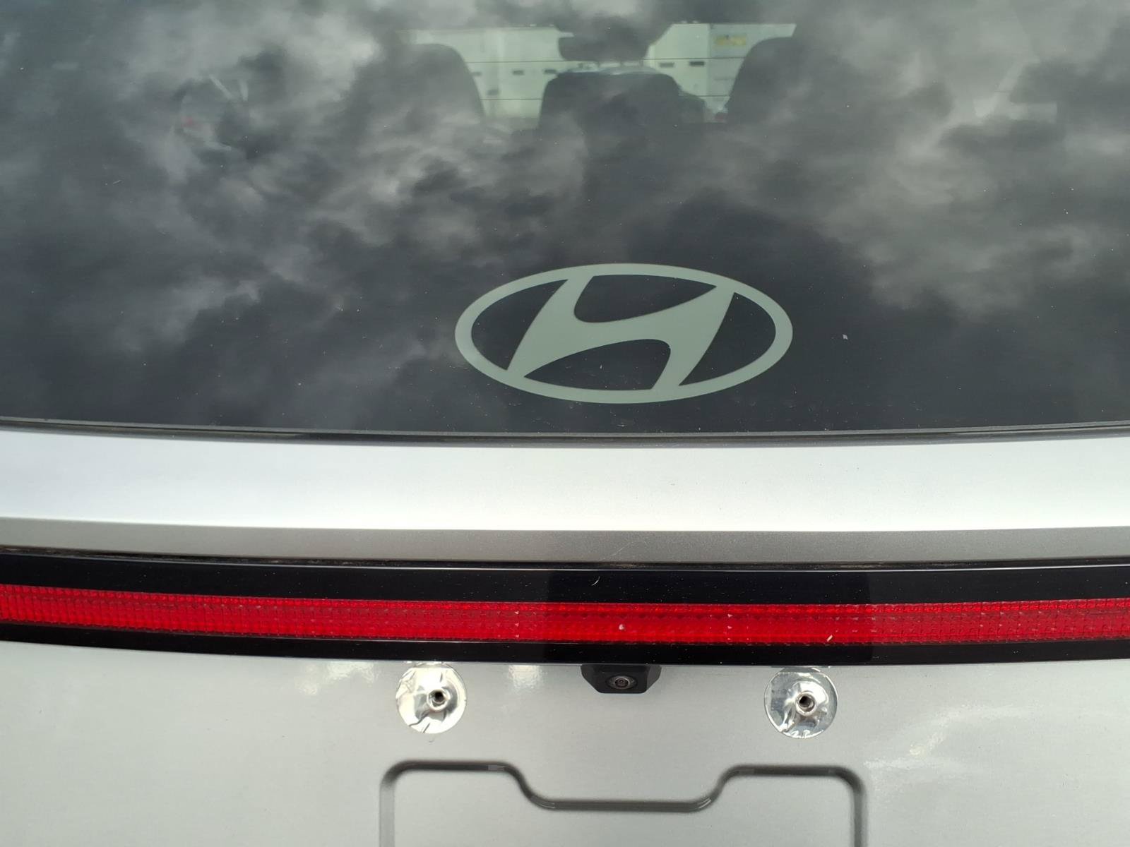 Certified 2025 Hyundai Tucson SEL AWD/4WD image 14
