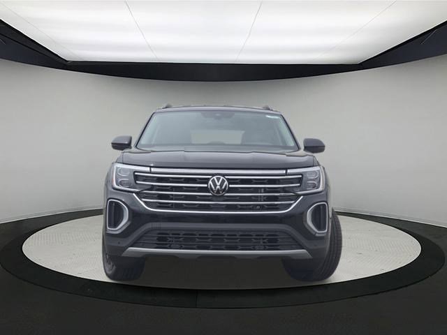 New 2025 Volkswagen Atlas SE image 2