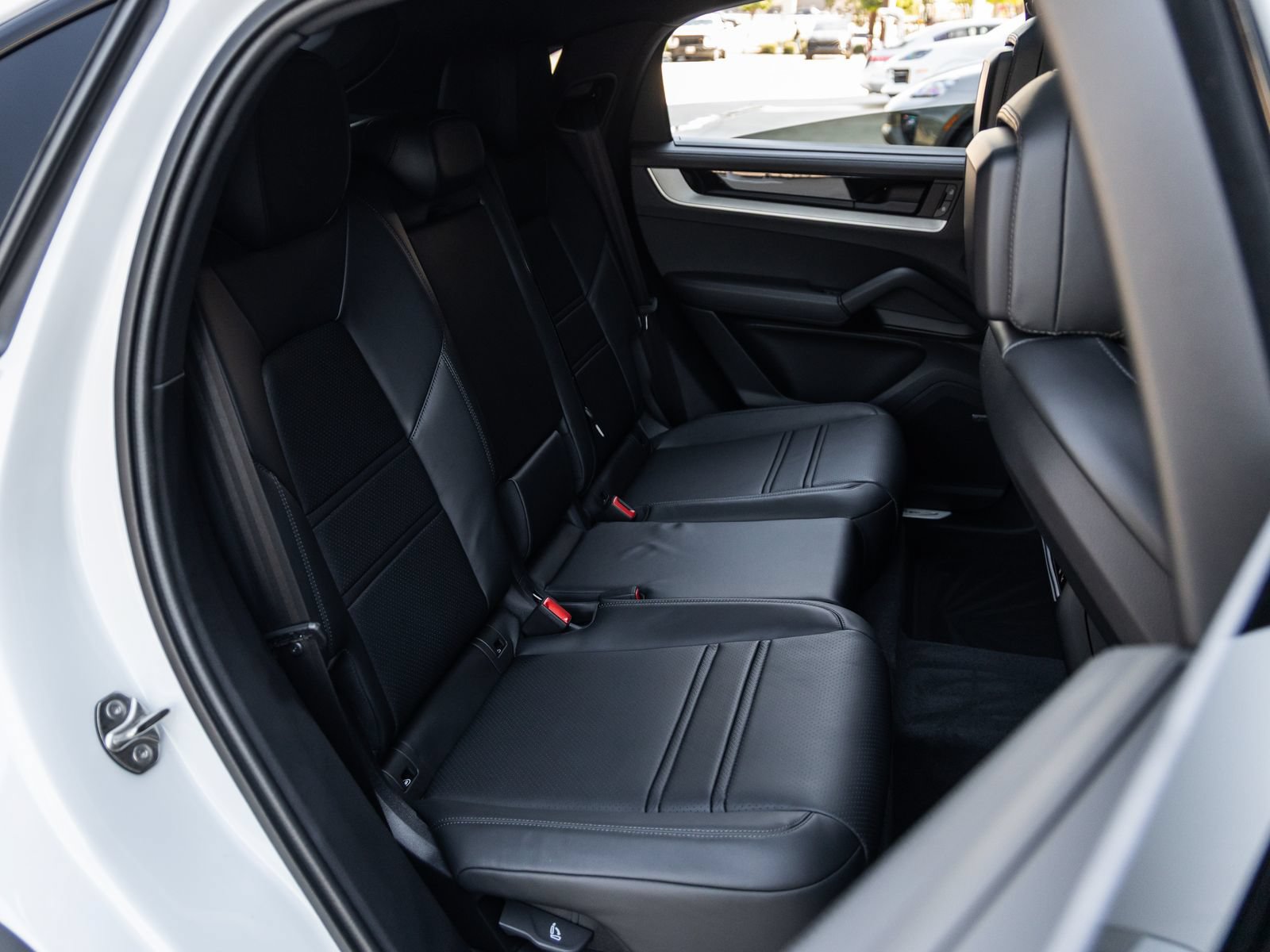 Certified 2026 Porsche Cayenne S AWD/4WD image 41