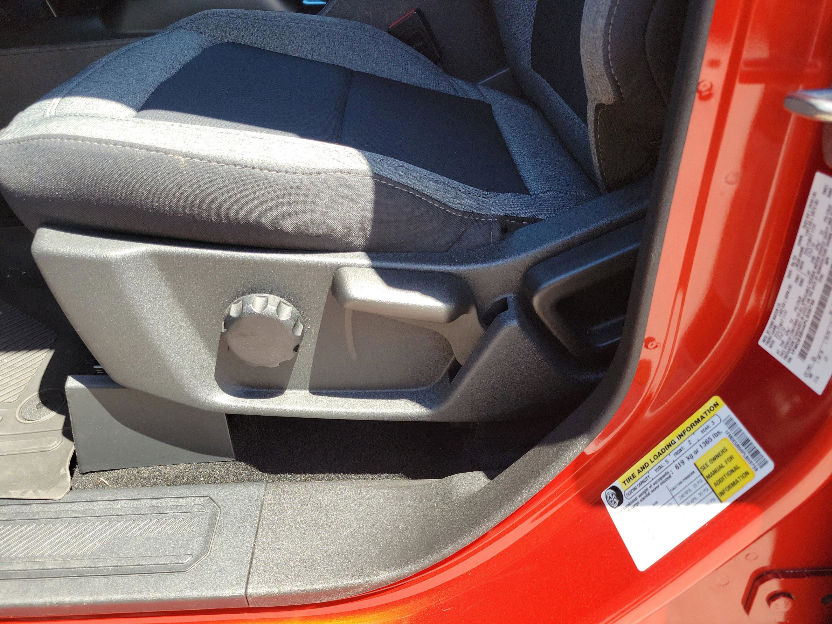 Used 2023 Ford Bronco Big Bend AWD/4WD image 9