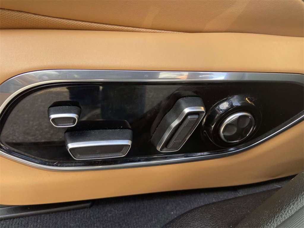 Used 2023 Jeep Grand Cherokee Summit image 16