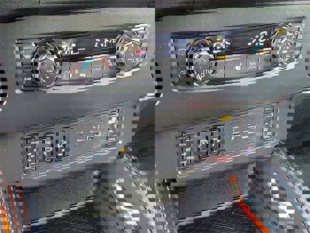 Certified 2023 Nissan Frontier PRO-4X w/ Pro-4X Premium Package image 16