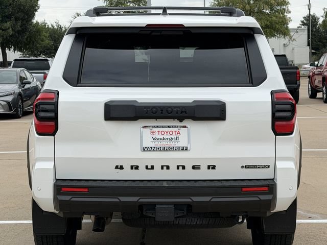 Certified 2025 Toyota 4Runner TRD Off-Road AWD/4WD image 5