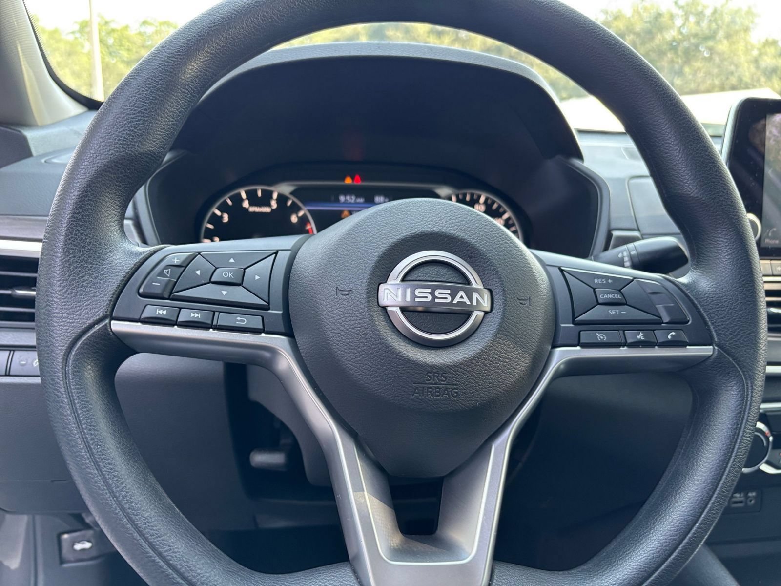 Used 2026 Nissan Altima 2.5 SV FWD image 27