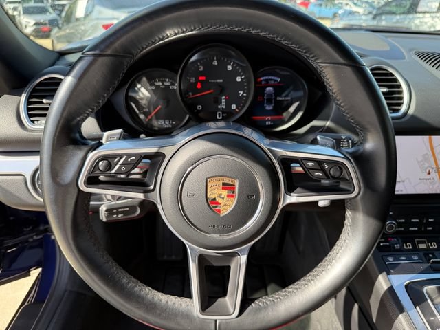 Used 2020 Porsche 718 Boxster RWD image 15