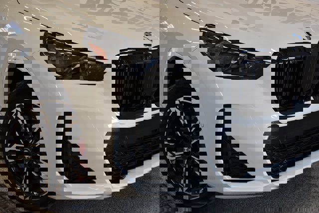 New 2026 BMW X1 xDrive28i w/ Technology Package image 15