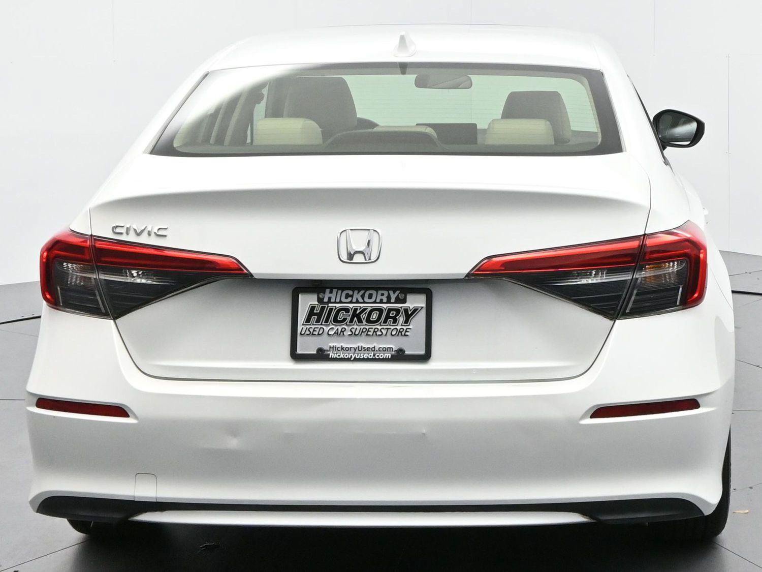 Used 2022 Honda Civic EX image 6