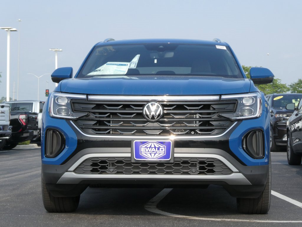 New 2025 Volkswagen Atlas Cross Sport SE image 22