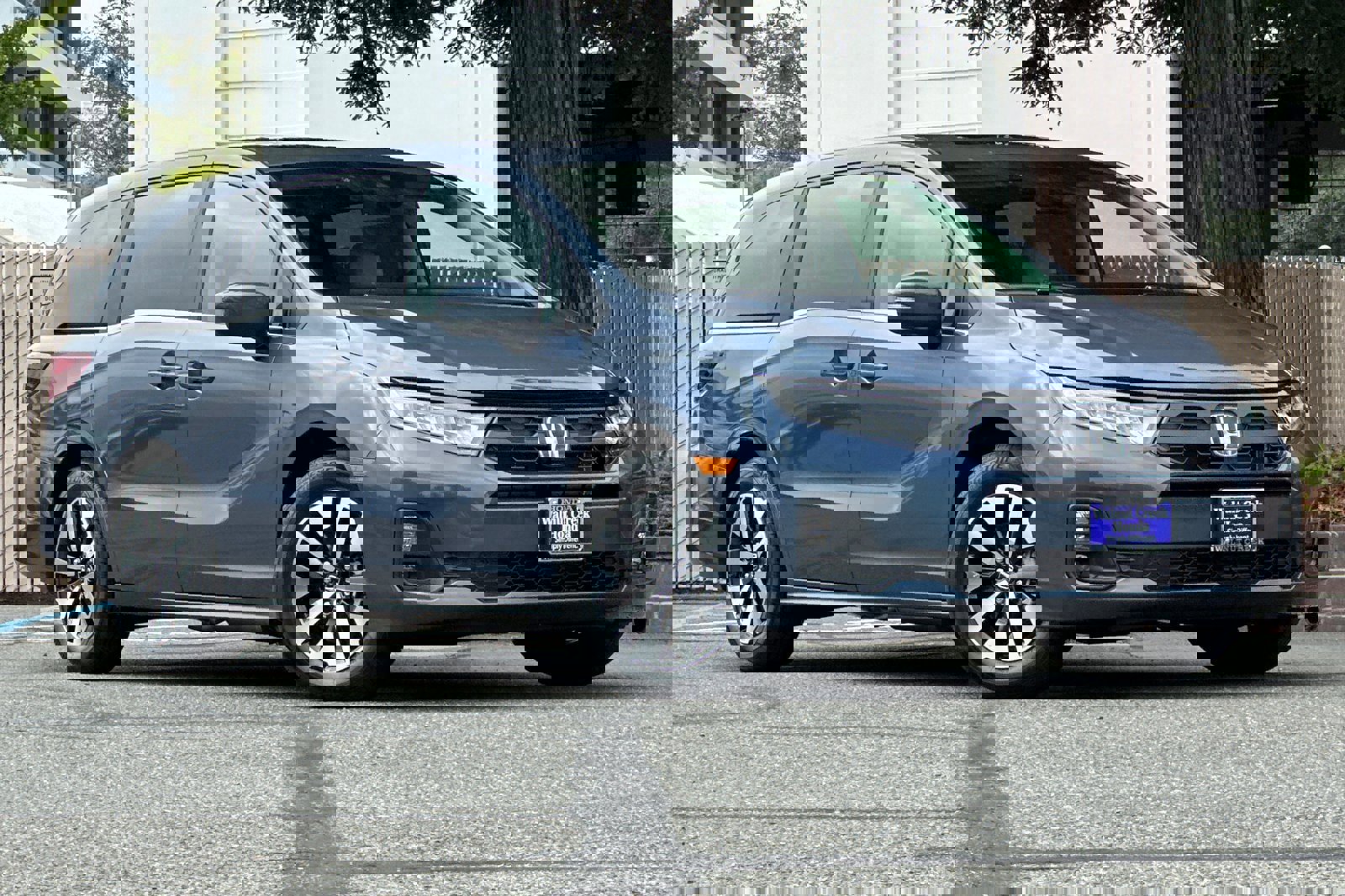 New 2026 Honda Odyssey EX-L image 2