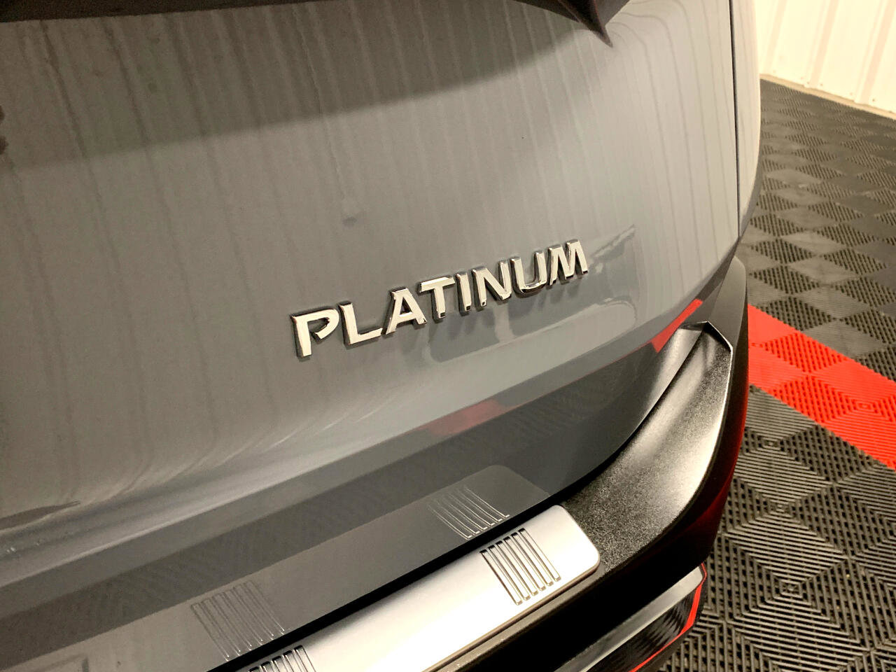 Used 2023 Nissan Rogue Platinum w/ Platinum Premium Package image 19