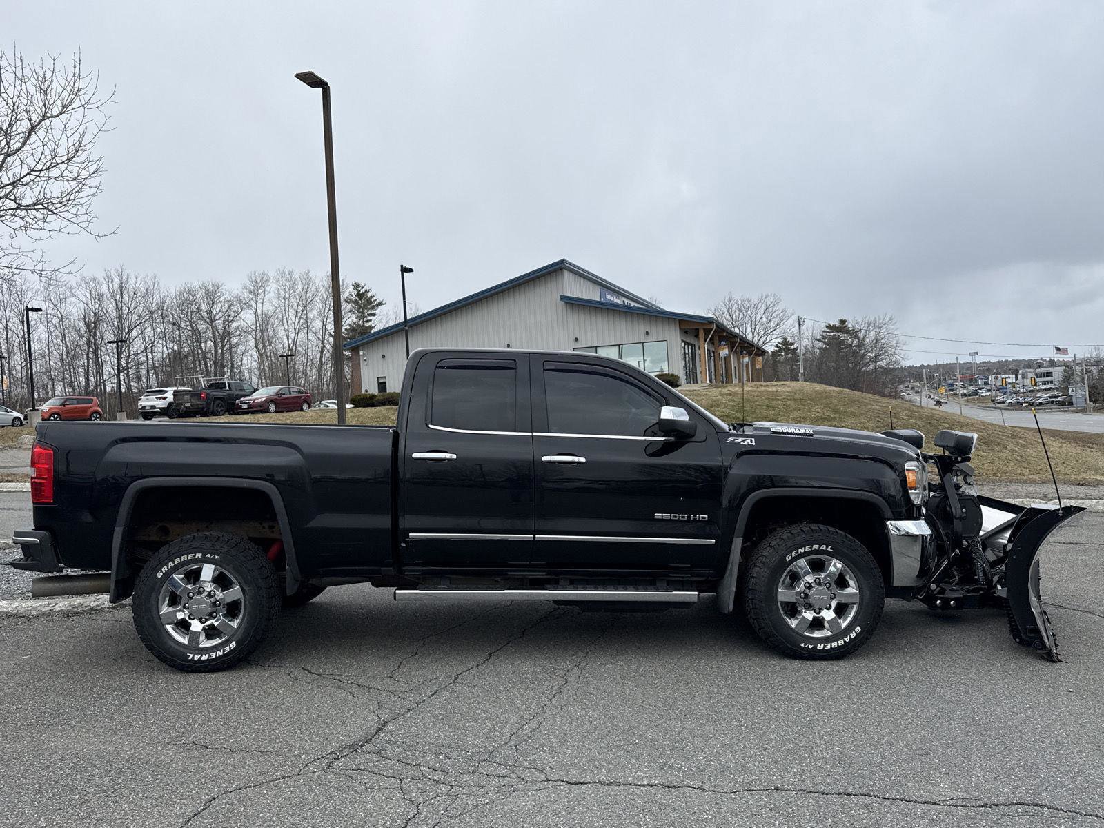 Used 2018 GMC Sierra 2500 SLT w/ Snow Plow Prep Package image 7
