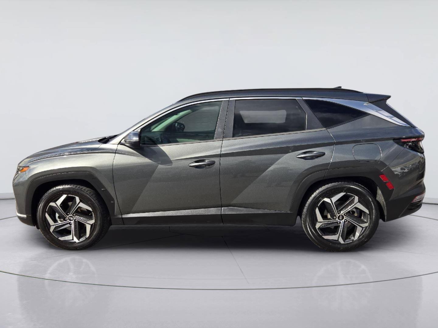 Used 2022 Hyundai Tucson SEL w/ Convenience + Premium Package FWD image 5
