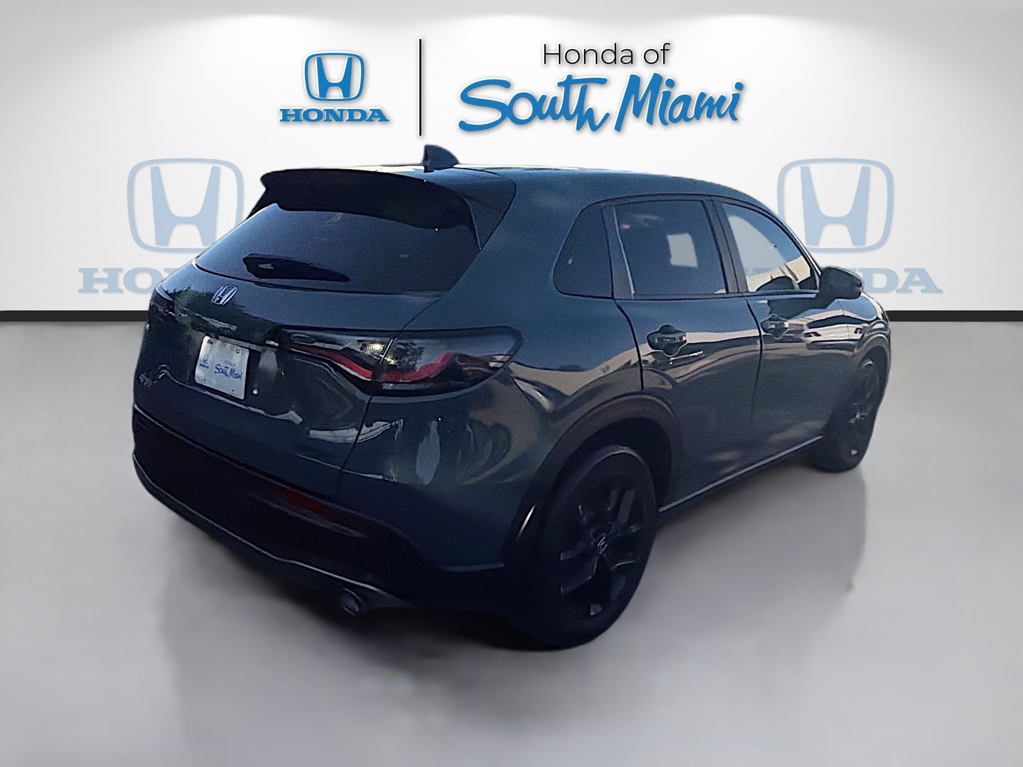 Certified 2024 Honda HR-V Sport image 7