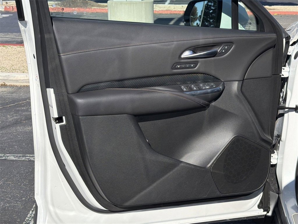 Certified 2023 Cadillac XT4 Sport w/ Cold Weather Package image 20