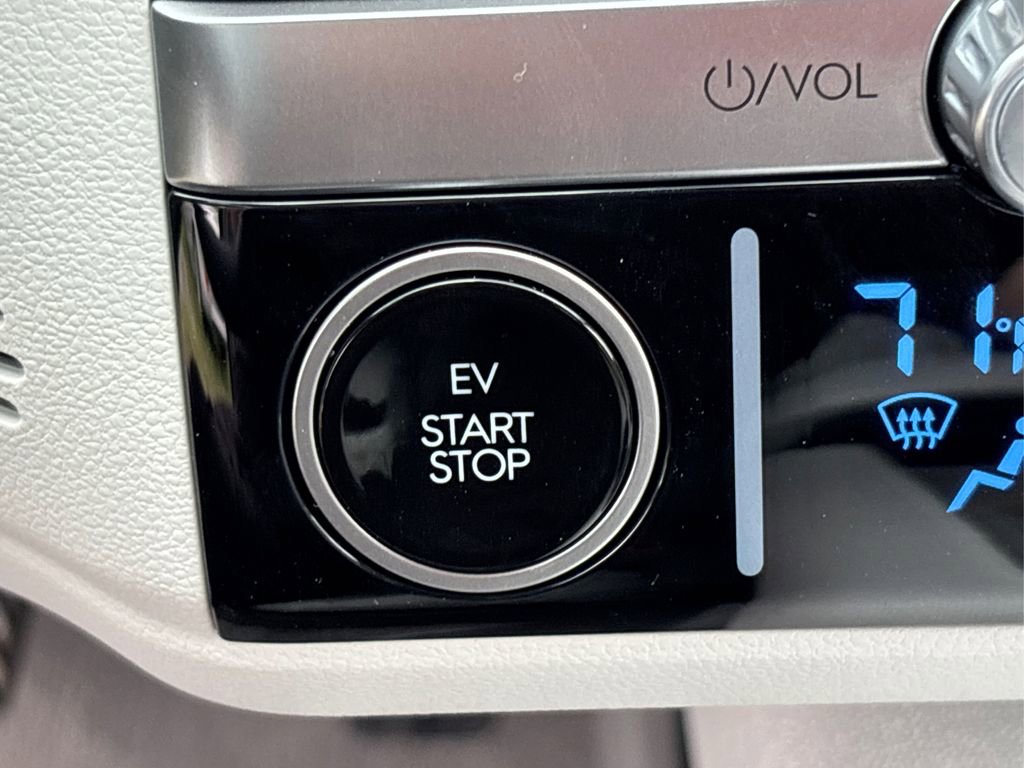New 2025 Hyundai Ioniq 6 SEL AWD/4WD image 23