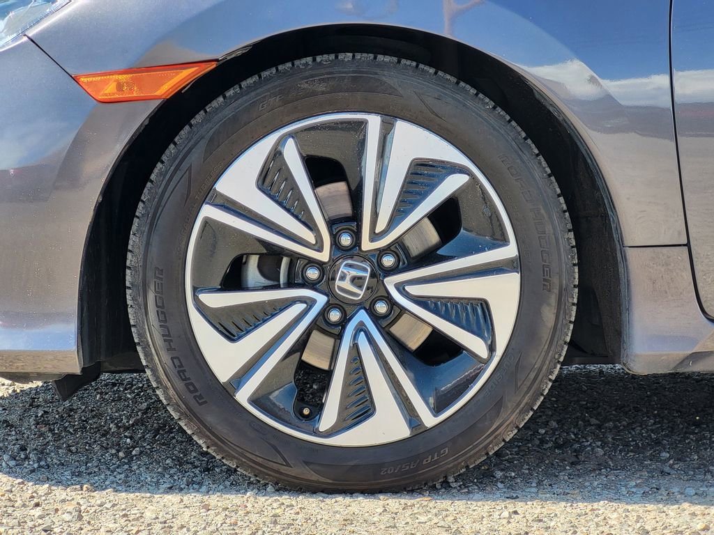 Used 2017 Honda Civic EX-T image 10