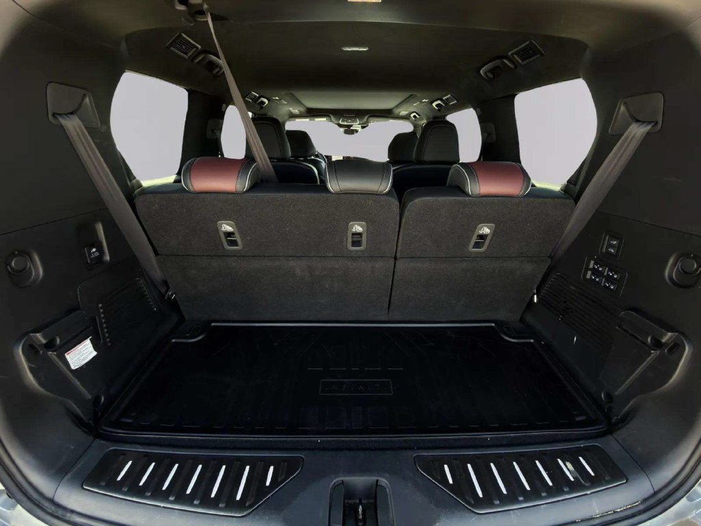 Used 2025 INFINITI QX80 Autograph w/ Autograph Exterior Package AWD/4WD image 29