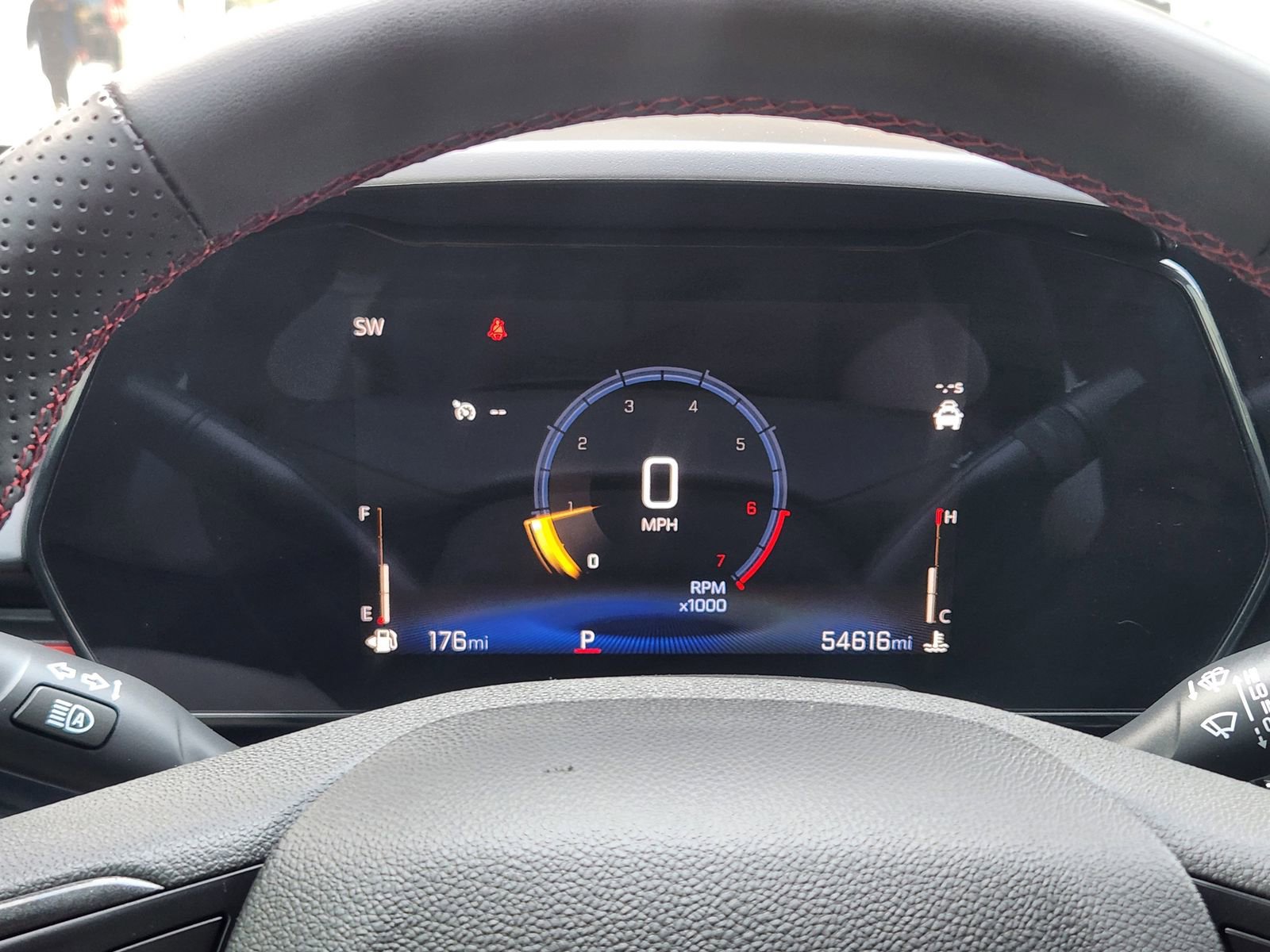 Used 2024 Chevrolet Trax RS FWD image 17