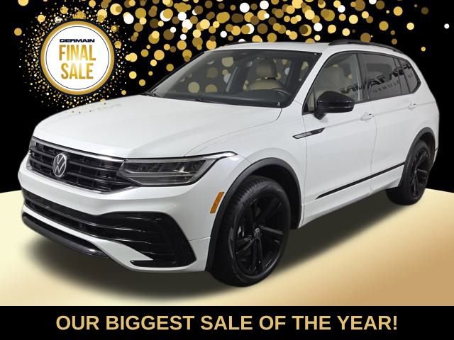 Used 2024 Volkswagen Tiguan SE R-Line