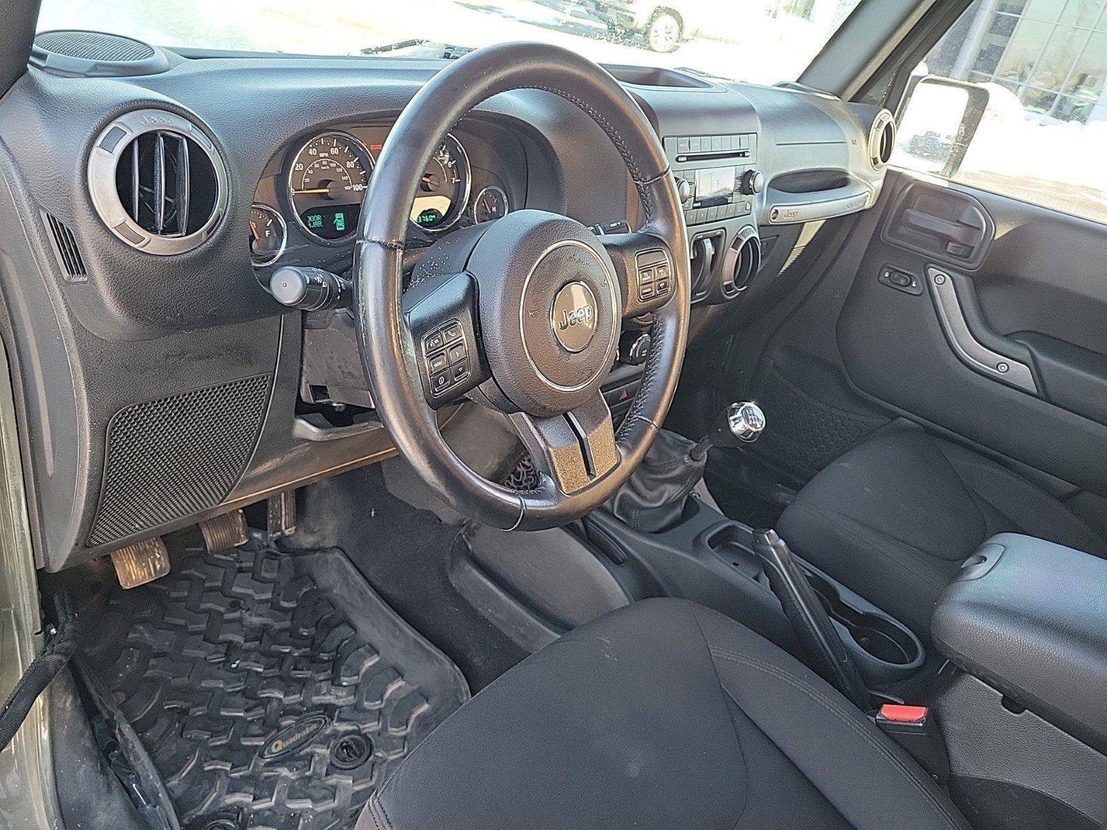 Used 2015 Jeep Wrangler Sport w/ Quick Order Package 23S image 18