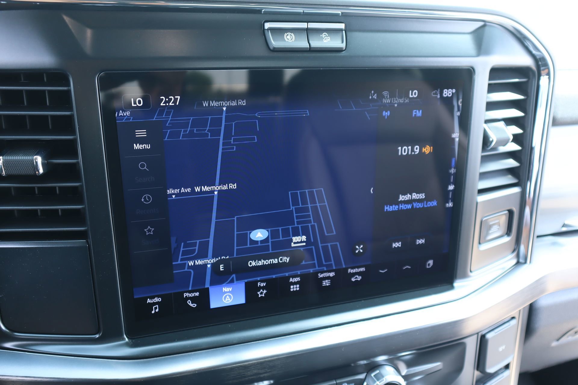 New 2026 Ford F250 Lariat w/ FX4 Off-Road Package image 6