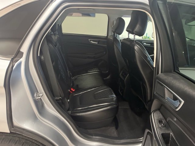 Used 2024 Ford Edge Titanium image 17