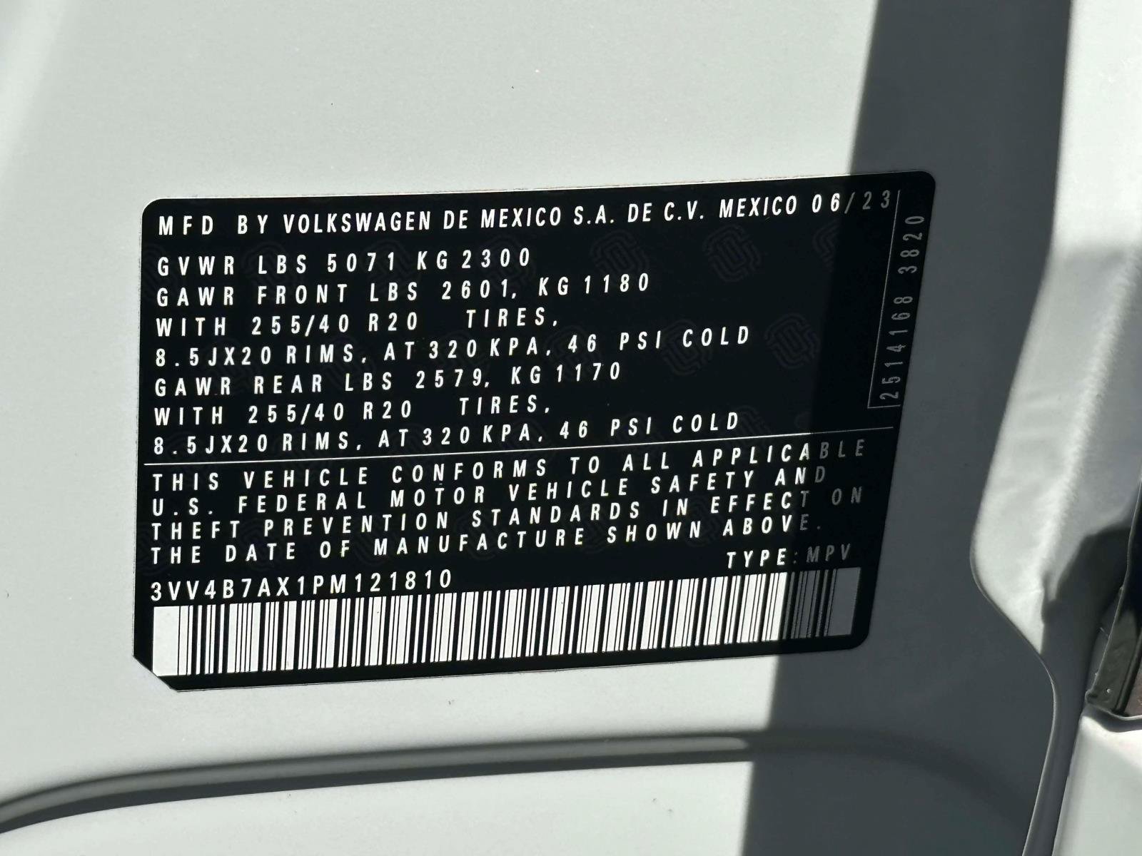 Certified 2023 Volkswagen Tiguan SEL R-Line AWD/4WD image 16