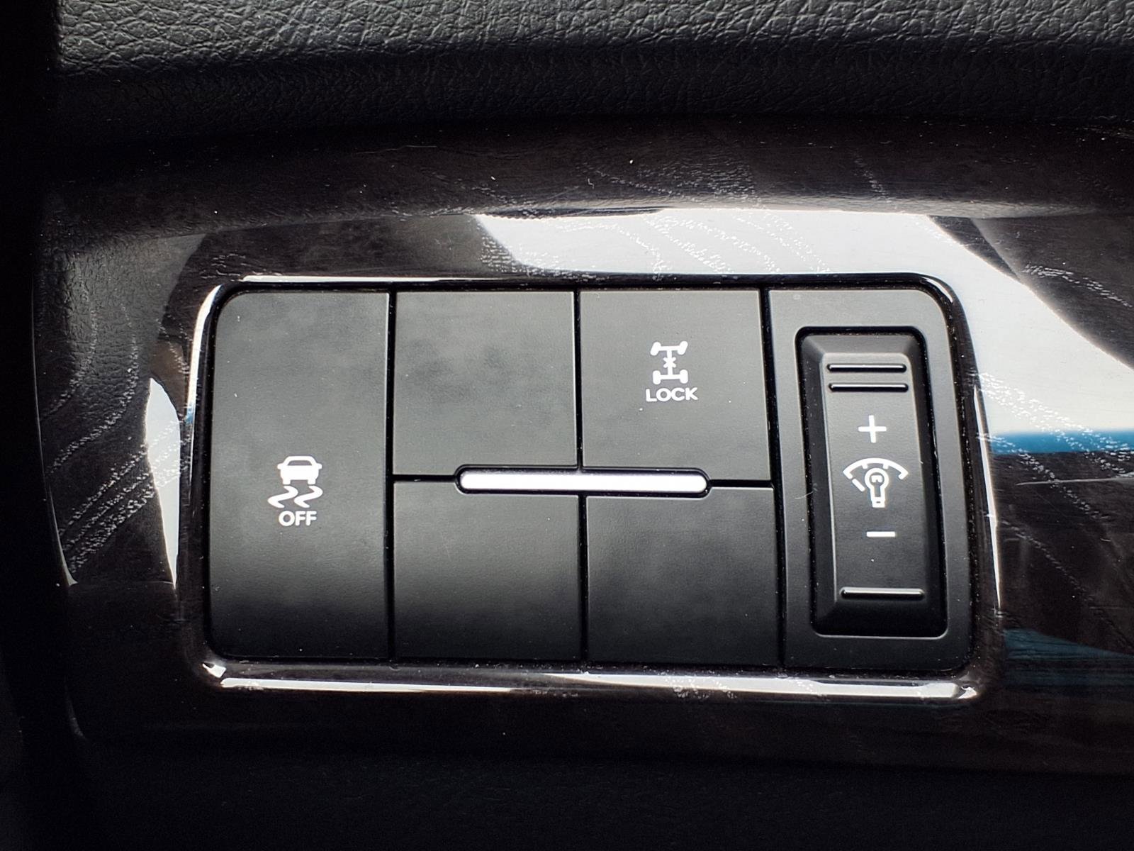 Used 2015 Kia Sorento LX image 21