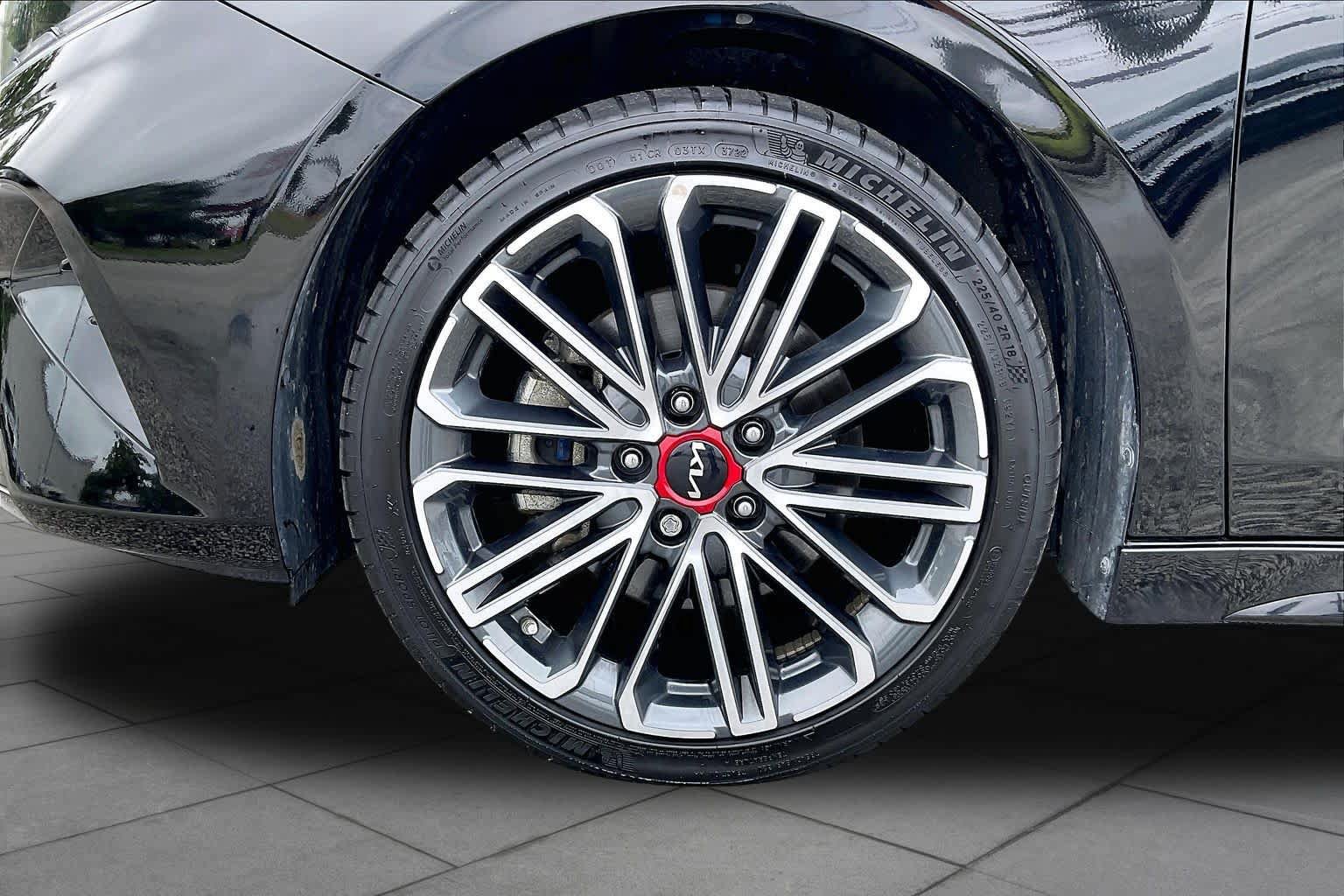 Used 2024 Kia Forte GT FWD image 11