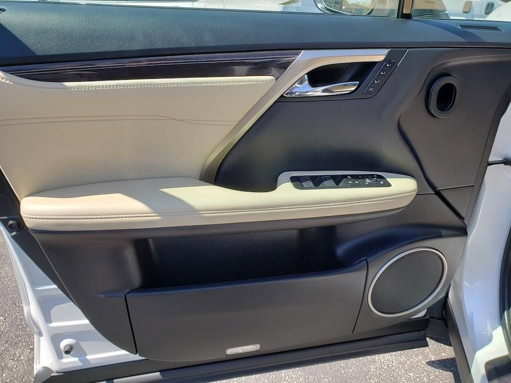 Used 2022 Lexus RX 450h AWD w/ Luxury Package image 19