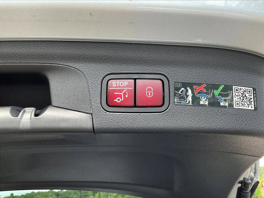 Certified 2025 Mercedes-Benz GLE 350 4MATIC image 38