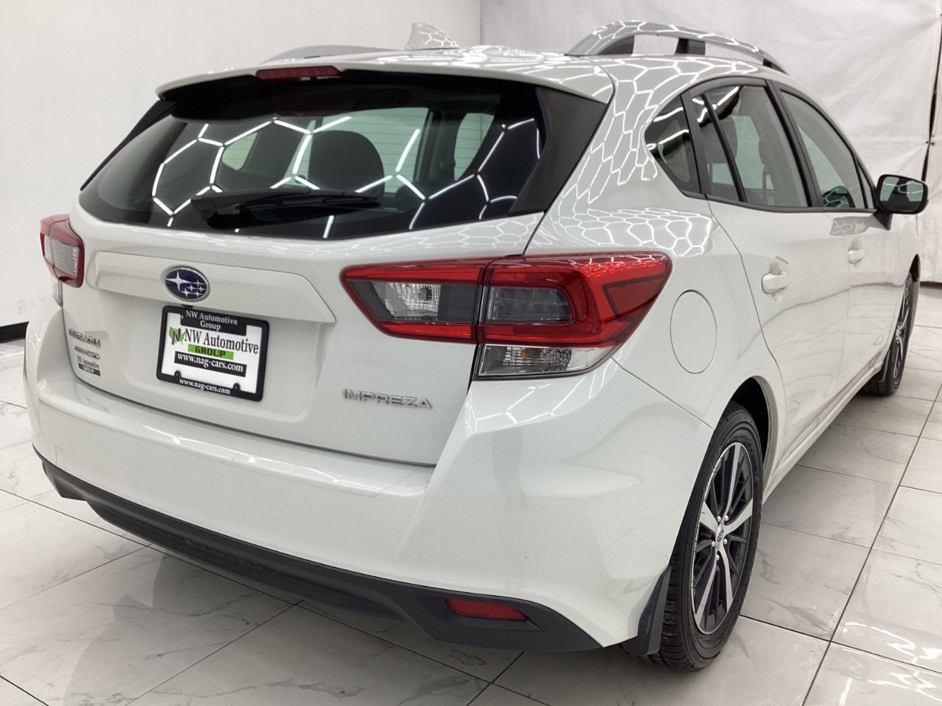 Used 2020 Subaru Impreza 2.0i Premium image 8