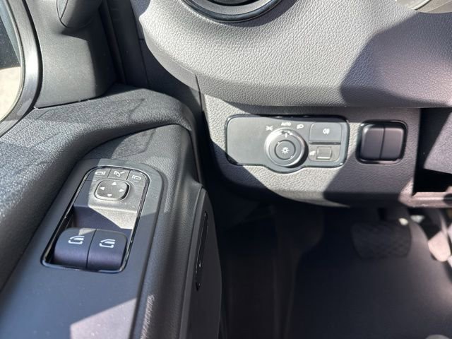 Used 2021 Mercedes-Benz Sprinter 2500 image 12