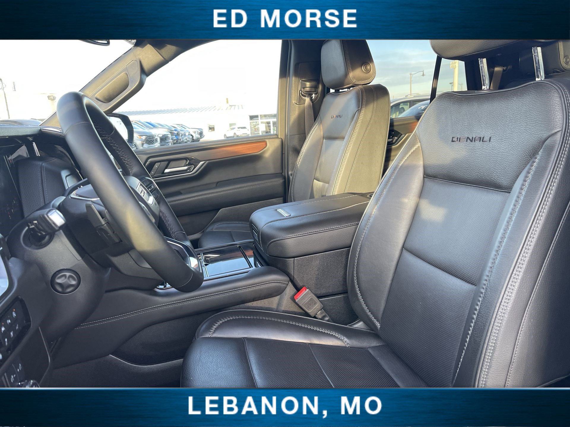 Used 2025 GMC Yukon Denali image 18