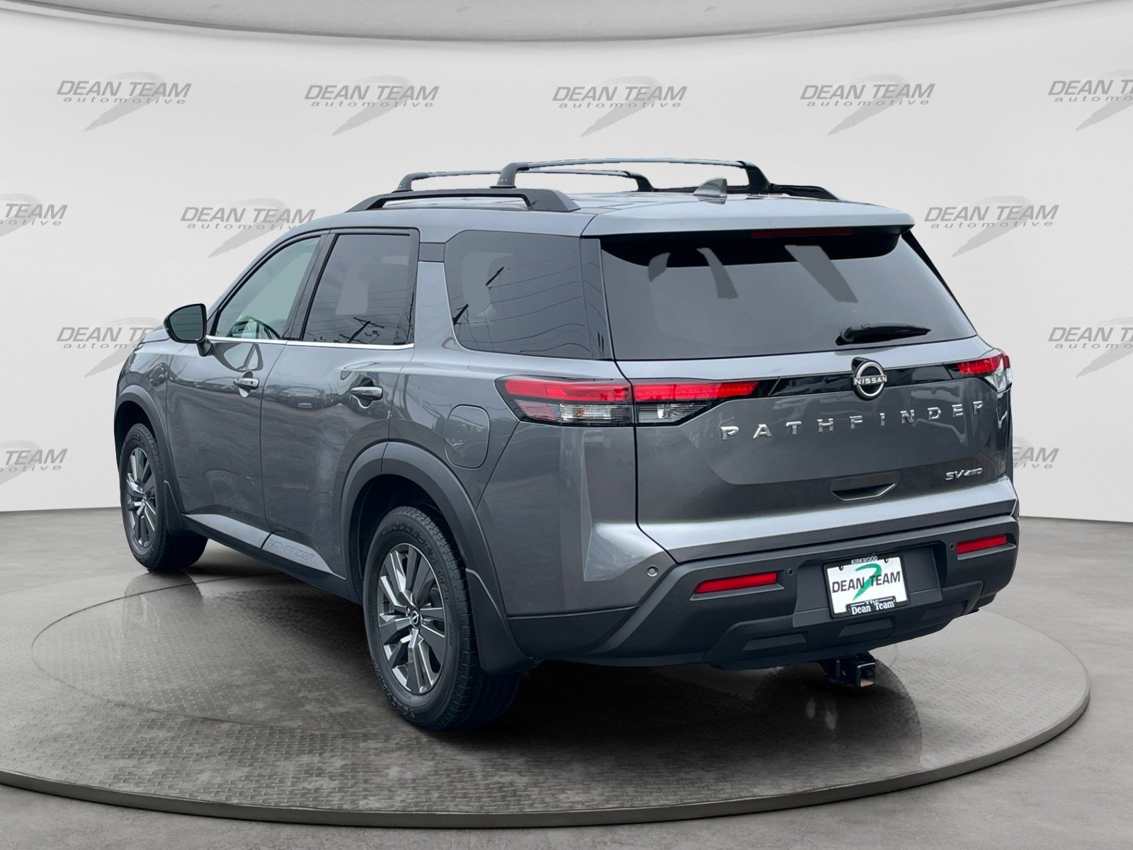Used 2023 Nissan Pathfinder SV AWD/4WD image 6