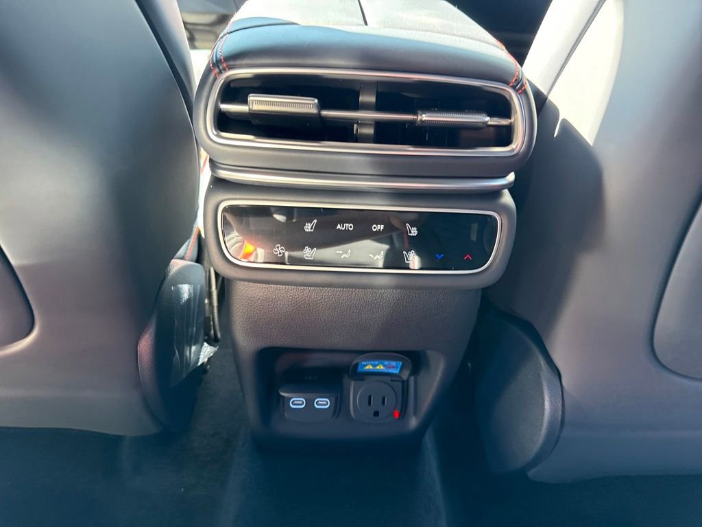 New 2026 Genesis GV80 3.5T e-SC AWD/4WD image 15