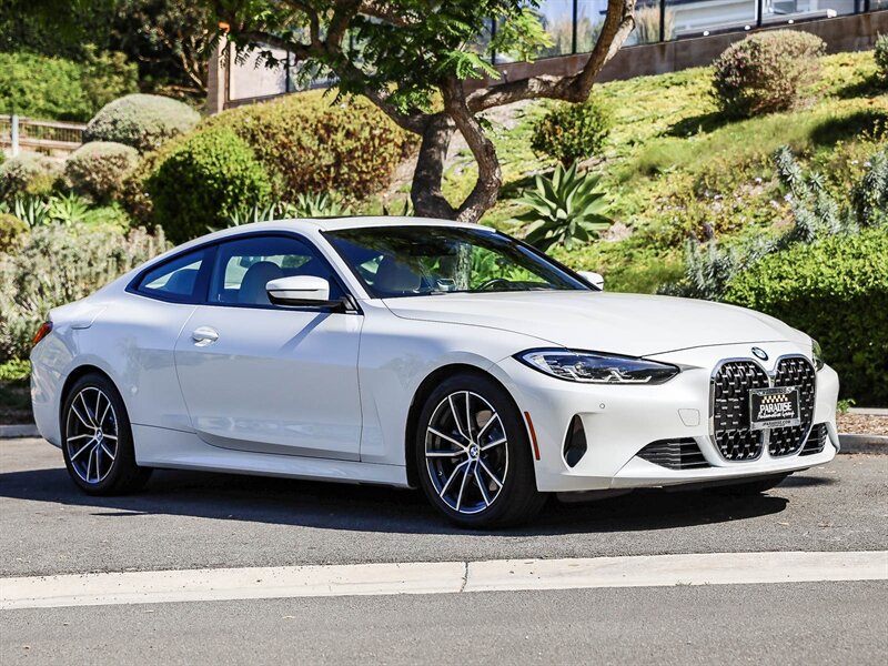 Used 2022 BMW 430i Coupe w/ Convenience Package RWD image 7