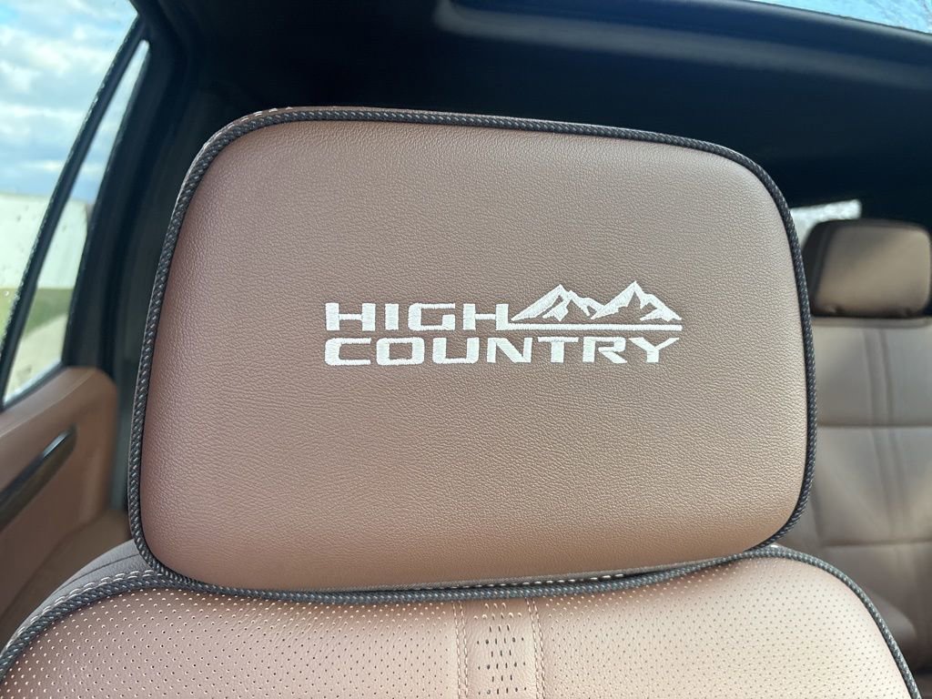 New 2026 Chevrolet Tahoe High Country w/ LPO, Illumination Package AWD/4WD image 42