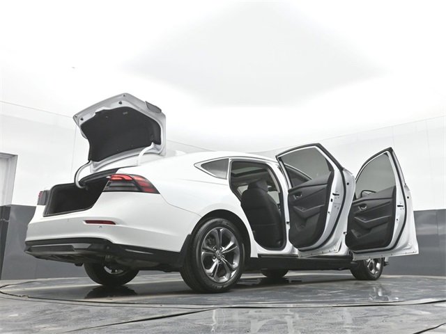 Used 2023 Honda Accord EX-L image 53