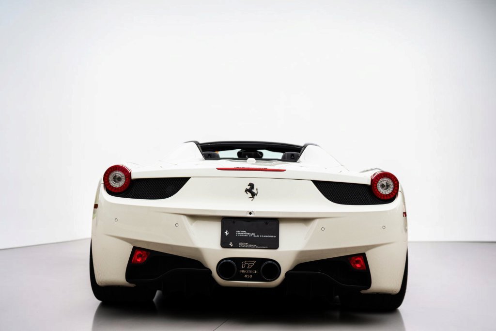 Used 2014 Ferrari 458 Spider RWD image 22