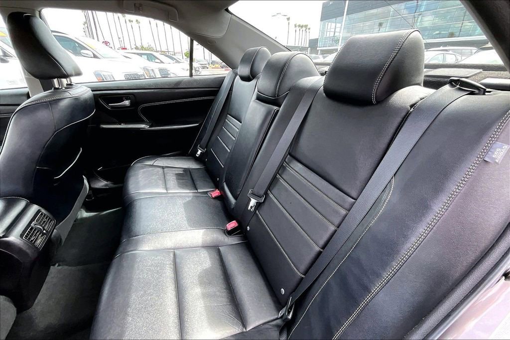 Used 2017 Toyota Camry XLE FWD image 15